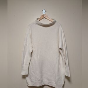 Free People Cream Textured Rib Tunic Sweater – Size Large